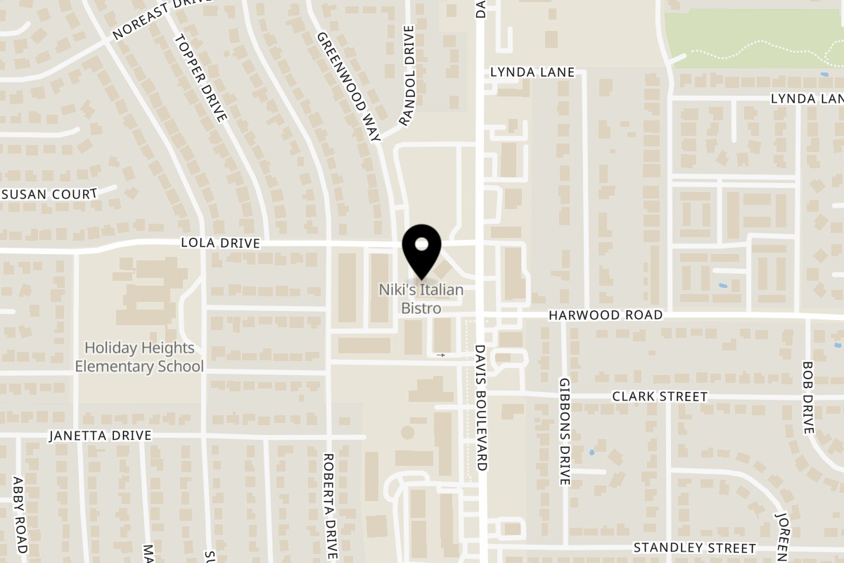 Map showing the location of Niki's Italian Bistro on 5249 Davis Blvd in North Richland Hills