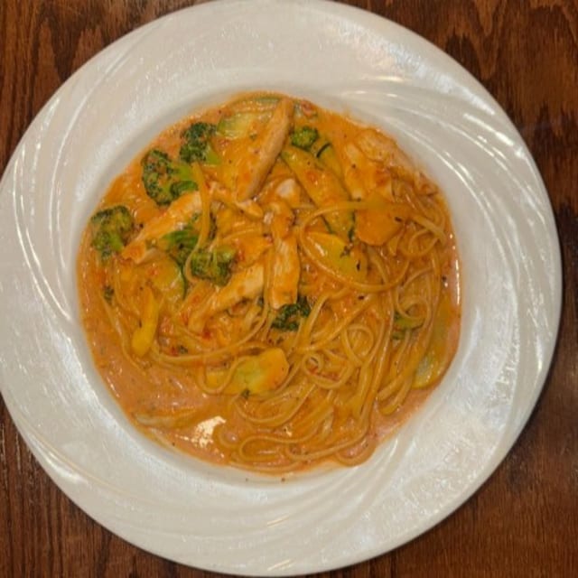 Chicken Primavera with Vodka Sauce.